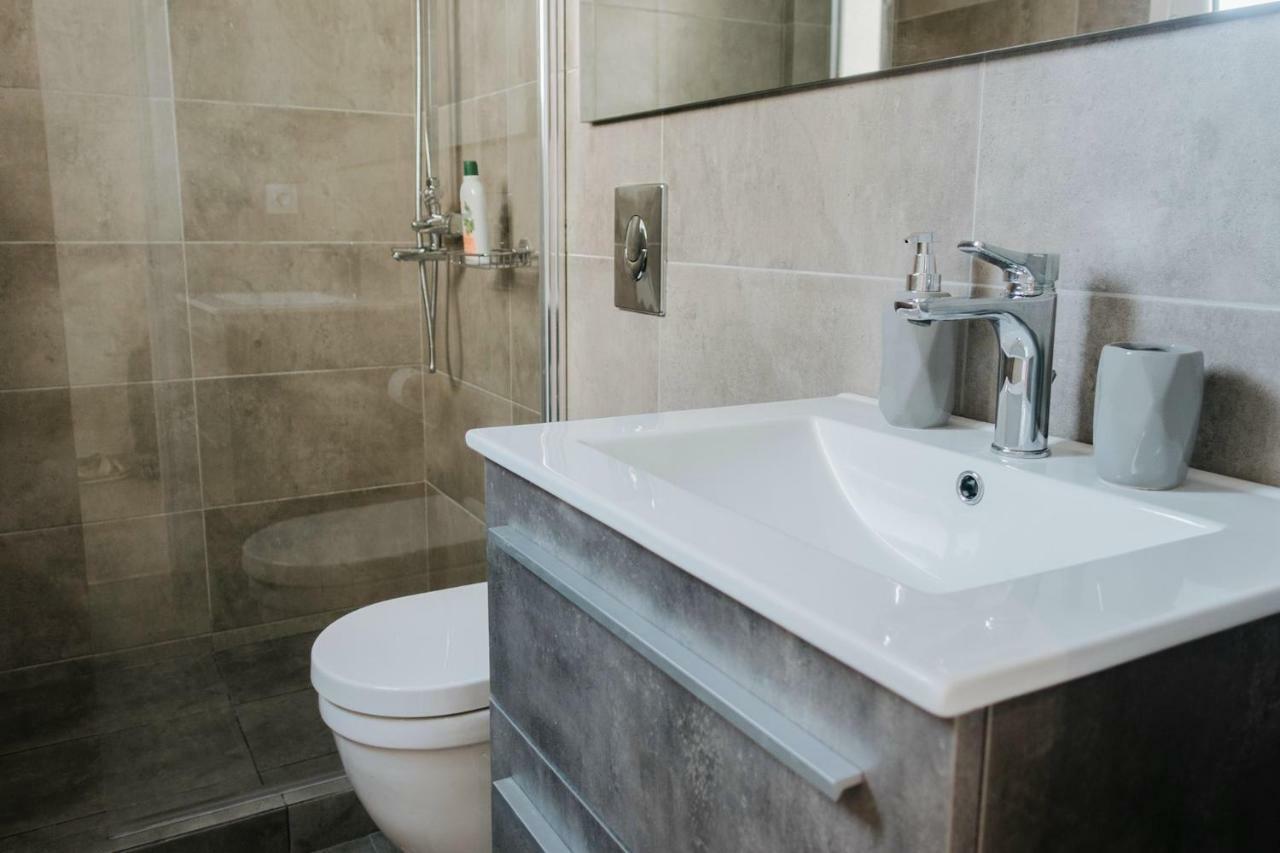 Nest Apartment Atene Esterno foto